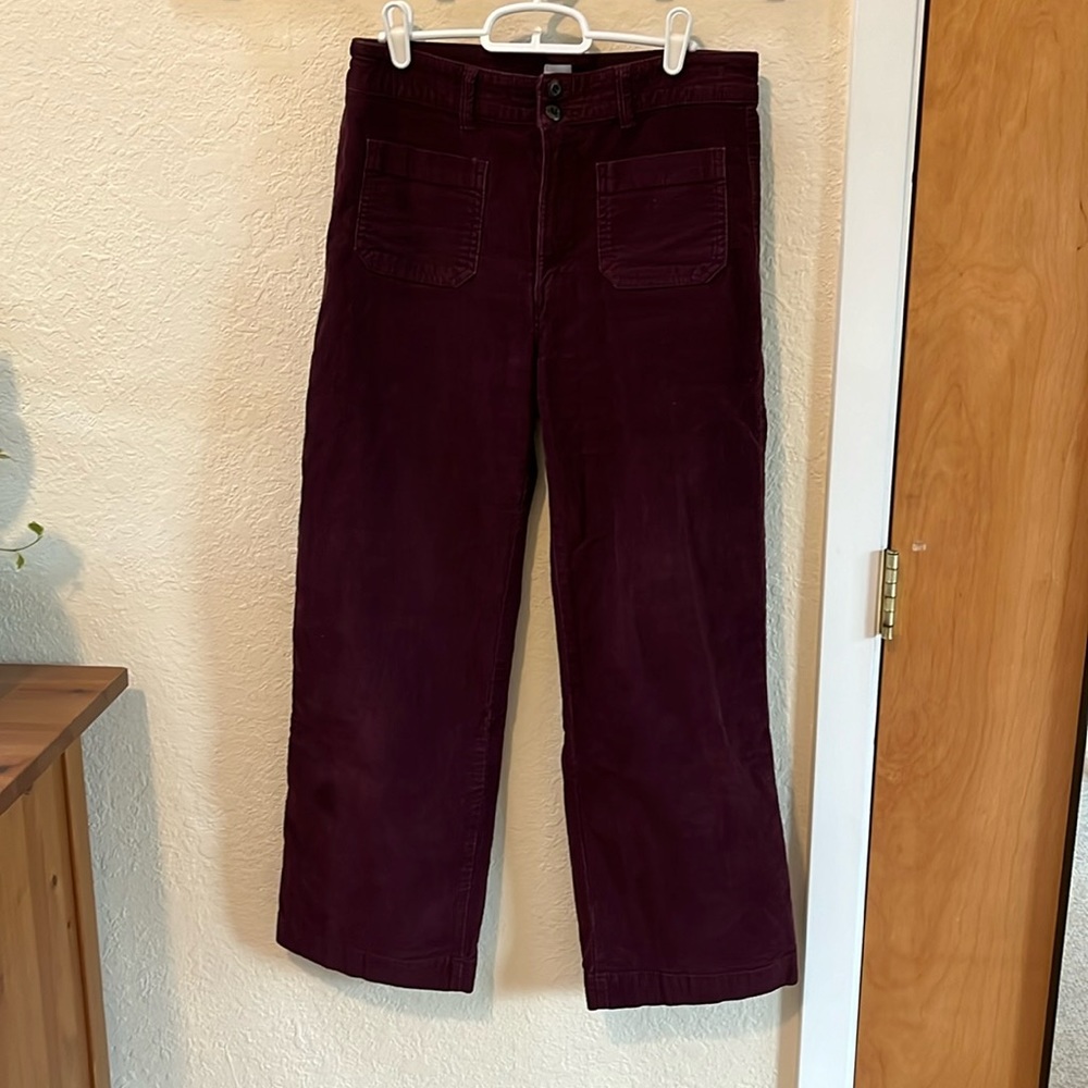 Gap high rise wide leg corduroy pants size 6